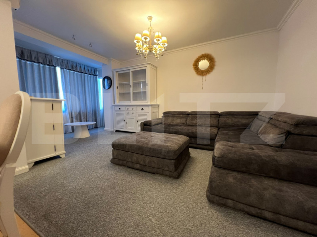 Apartament Lux cu 3 camere — Bulevardul Dacia