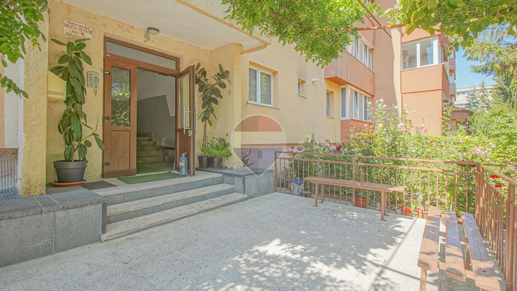 COMISION 0%| Apartament cu 2 camere decomandat | Racadau ...