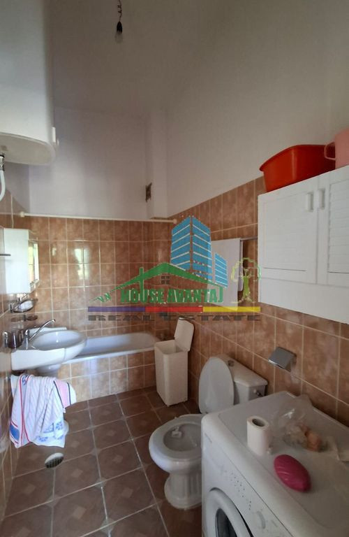 Casa de vanzare -zona centrala