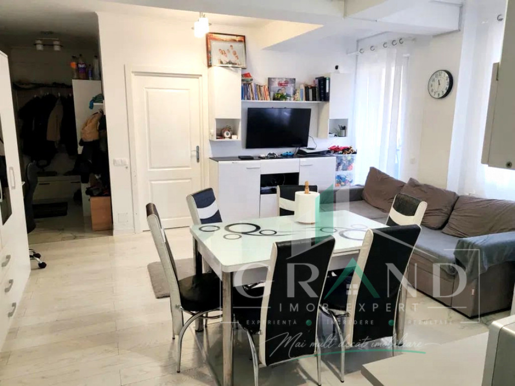 3 camere | 57 mp utili+balcon 10 mp | Parcare | Str.Teilor??