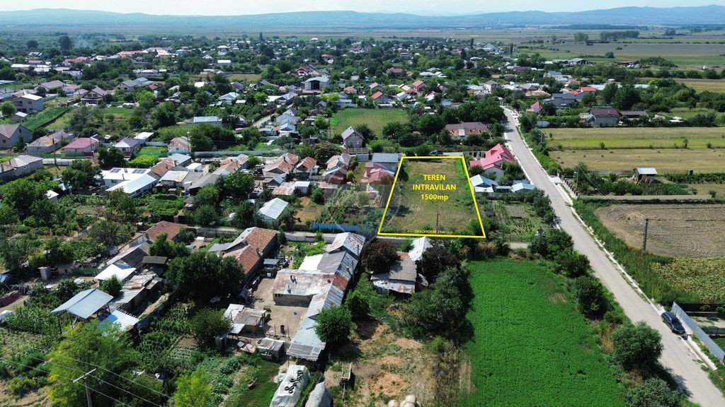 Teren 1,500mp Slobozia Ciorasti / Strada Trandafirilor