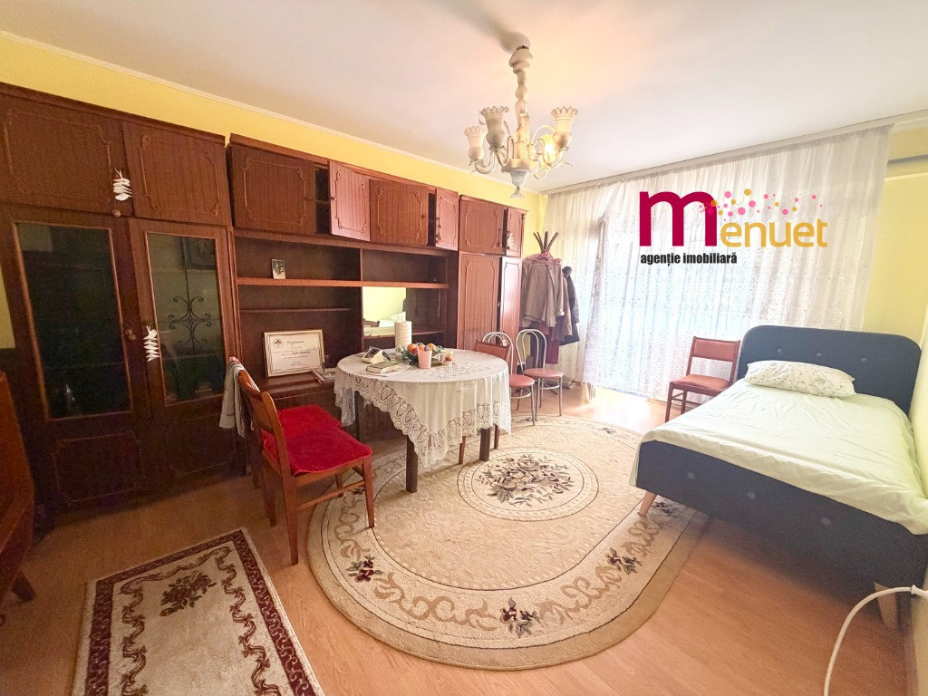 Apartament 2 camere,strada Sabinelor