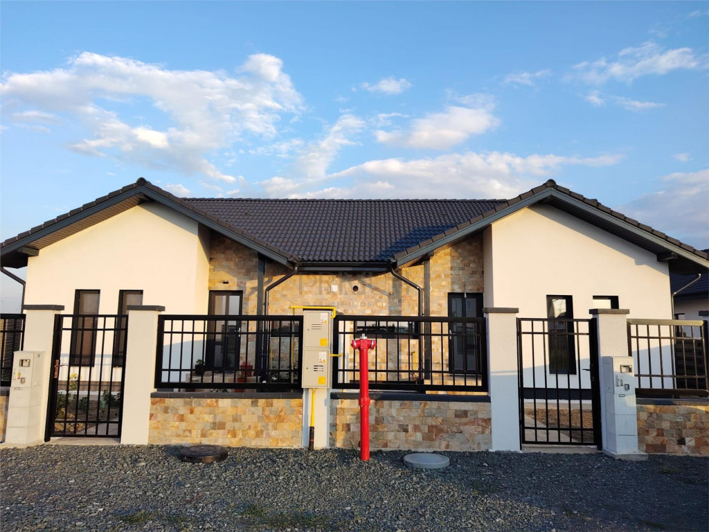 Duplex finalizat - mutare imediata - 4 camere