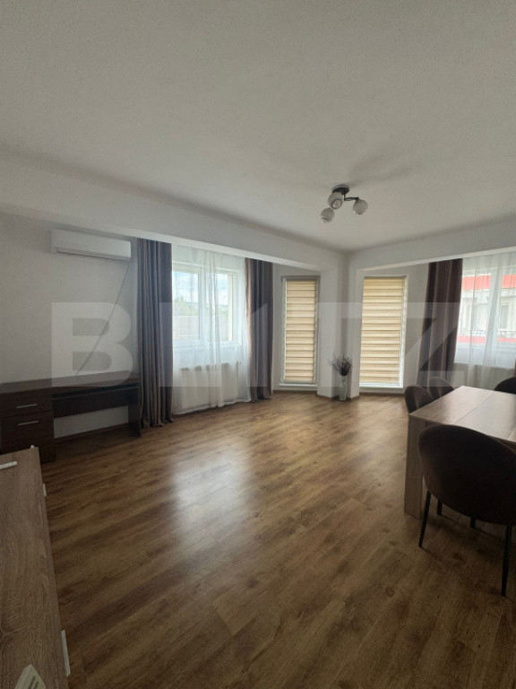 Apartament 2 camere, parcare, zona Eroilor