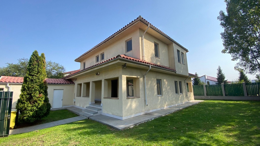 VIla Pipera - Individuala - Scoala Americana