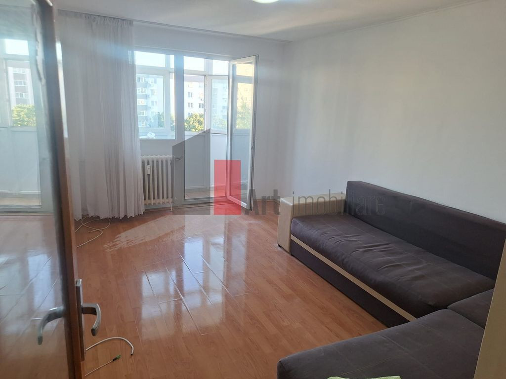 Vânzare apartament decomandat 2 camere - Metrou Lujerului