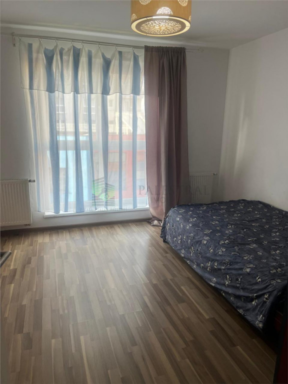 Apartament 2 camere Avangarden Tractorul, parcare proprie,13