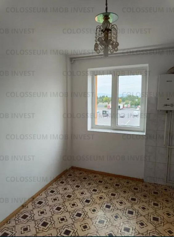 Doua camere de camin | 24 mp | Etaj 3 | Zona Bartolomeu