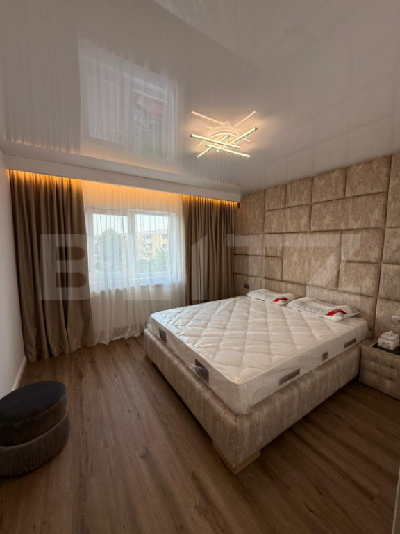 Apartament 2 camere, decomandat, zona centrala, la cheie