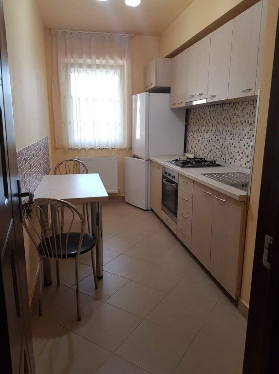 Garsoniera de inchiriat in zona 13 Septembrie