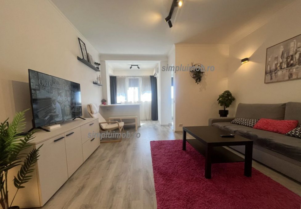 Garsoniera Renovata 50m Metrou Favorit Mobilat