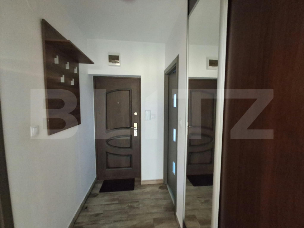 Apartament cu 1 camera, 34 mp + curte propie 28 mp, zona Re