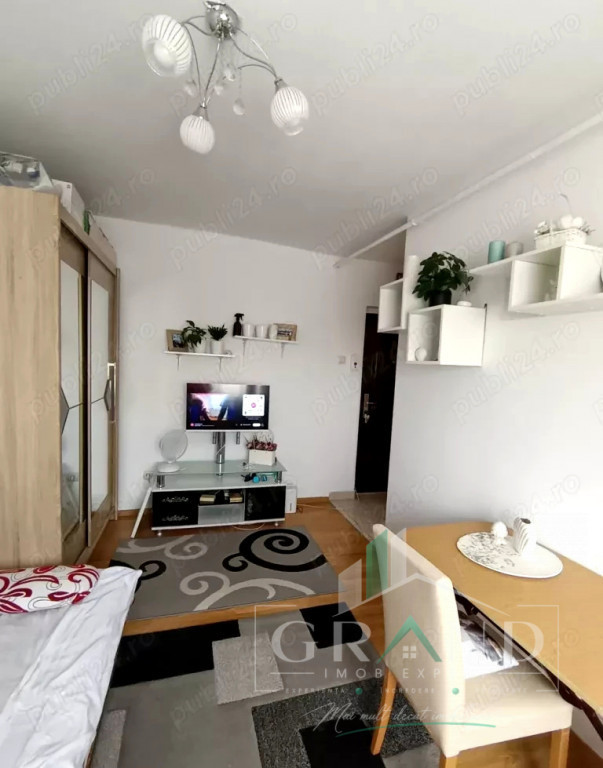 Garsonieră de vânzare lângă FSEGA & Iulius Mall | Ideal?
