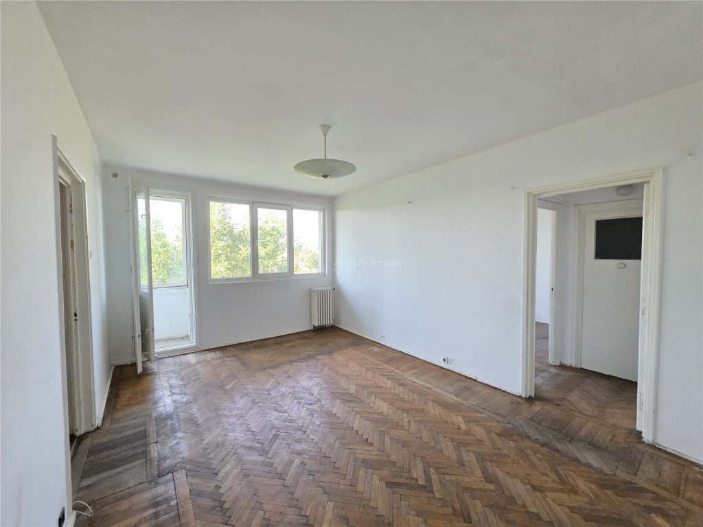 2 camere Ion Mihalache - 1 Mai