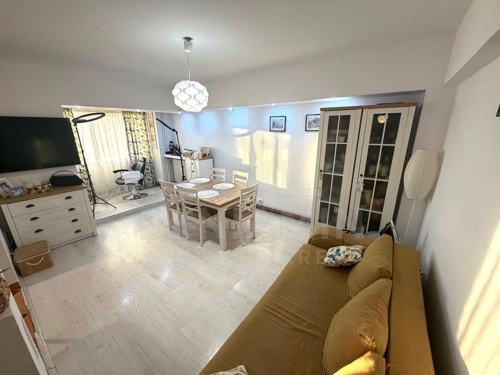 Apartament 3 camere 2 bai 71mp Brazda -centrala termica -...