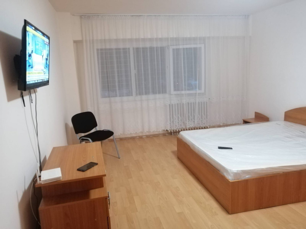 Aparatorii patriei tomesti parter