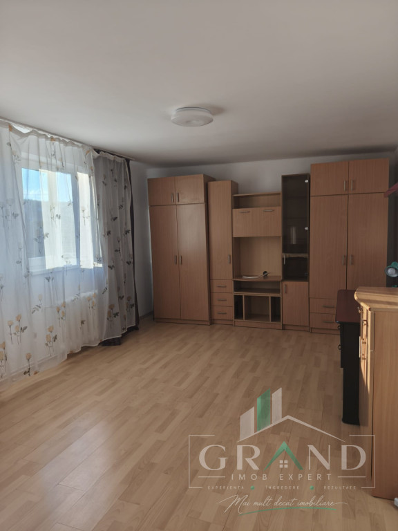 Apartament cu o cameră, Mănăștur