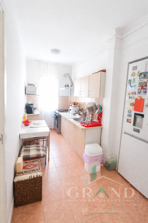 2 camere | Parter | Baie cu geam | Cămara | Mănăștur–M