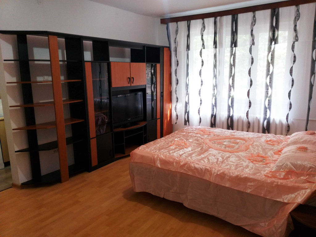 Berceni aparatorii patriei parter