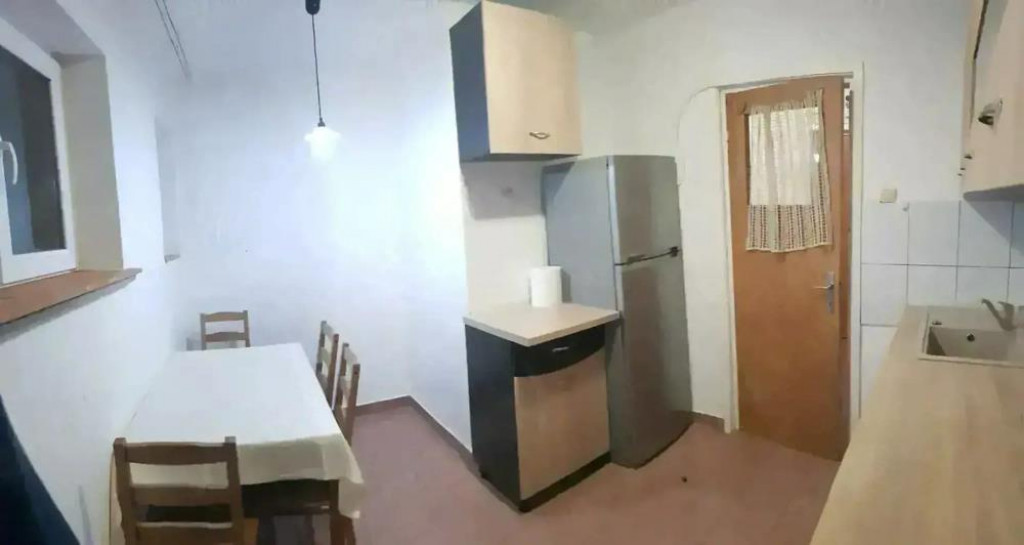 INCHIRIEZ APARTAMENT 2 CAMERE ,NEMOBILAT,I ZONA BRAZDA LUI N