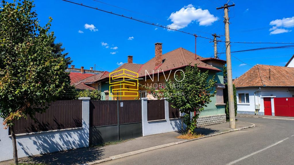 Casă singur în curte – Tg. Mureș - Dâmbu Pietros