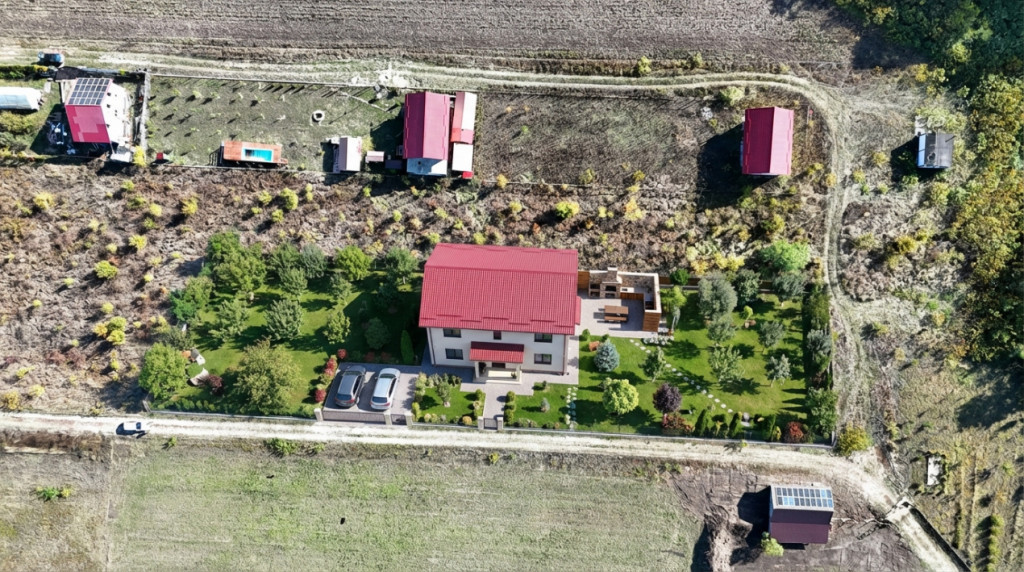 Refugiu la marginea padurii — 2822 mp de liniste in Cocani