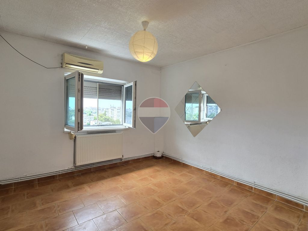 De Vanzare Apartament 3 camere, Berceni – Str. Pomârla