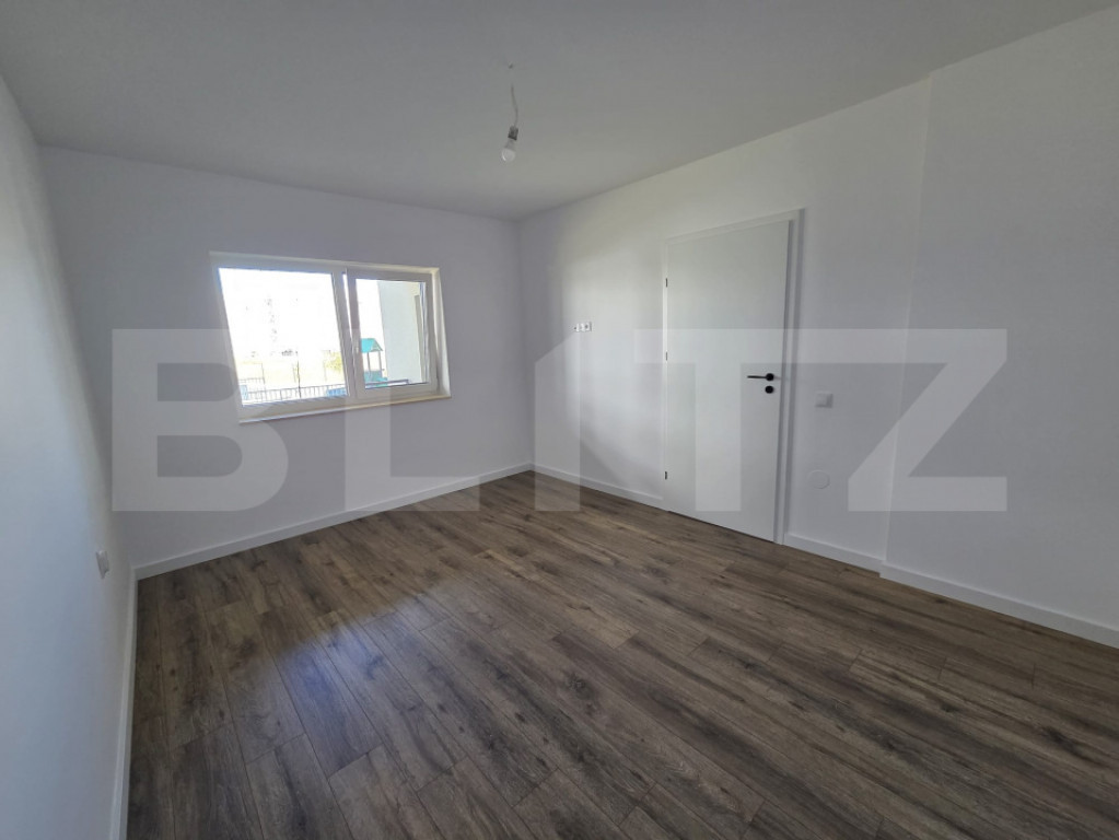 Apartament cu 3 camere, 59 mp, parcare, zona Porii