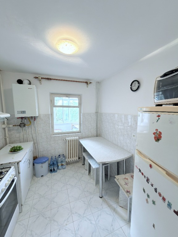Apartament 3 camere zona Primaverii