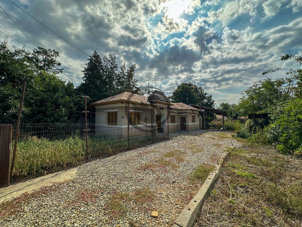 Casa cu 3 camere de vanzare | Puchenii Mosneni, Prahova |...
