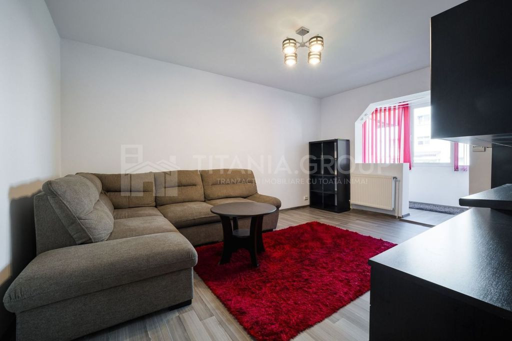 Apartament 3 camere, Racadau cu 2 parcari, SHORT/LONG TER...