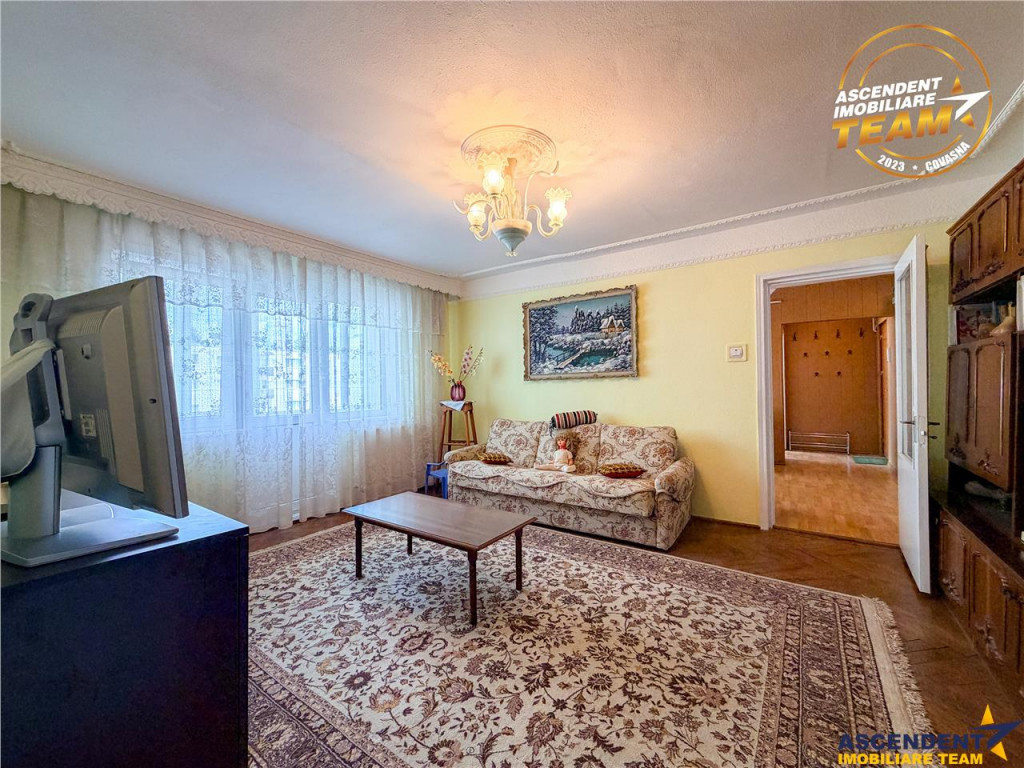 Spatiu comercial versatil, fostul Sicmob Sfantu Gheorghe: ac