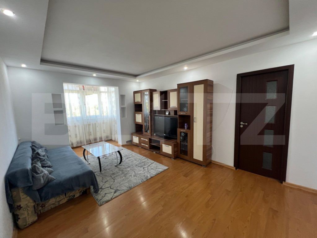 Apartament de inchiriat, 3 camere, 55 mp, zona Craiovita Nou