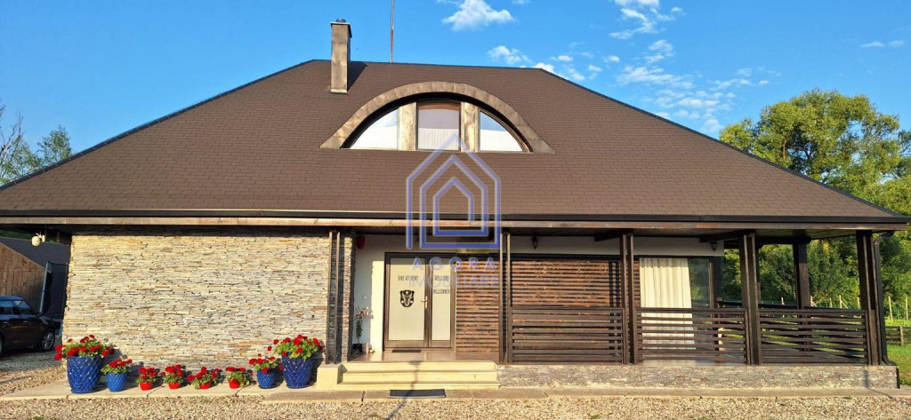 Casa Bukovina – Proprietate deosebit#259; | 315 mp desf...