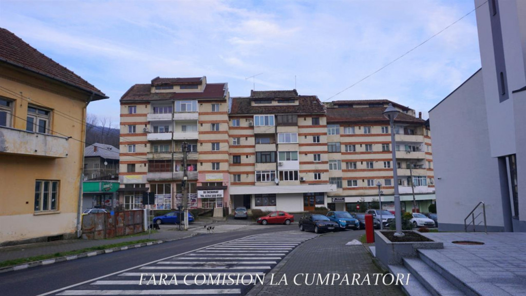 APARTAMENT 3 CAMERE AMENAJAT MODERN