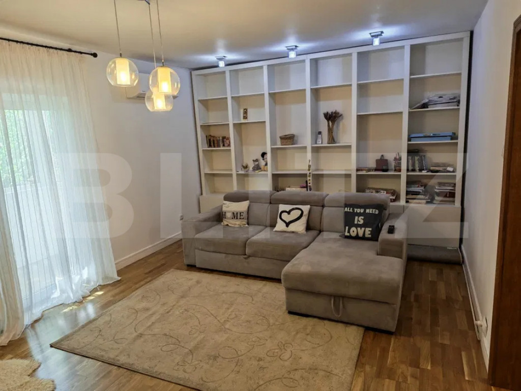 Apartament 3 camere, 74 mp, zona Tatarasi