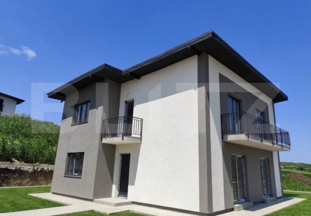 Casa 4 camere, 135 mp totali, 300 mp teren, Valea Lupului