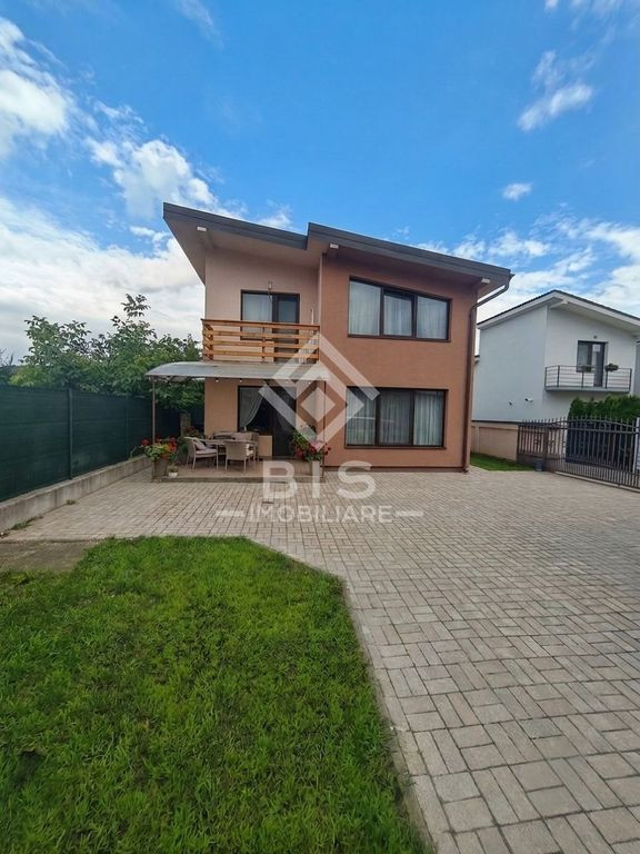 Casa P+E Zona Dedeman