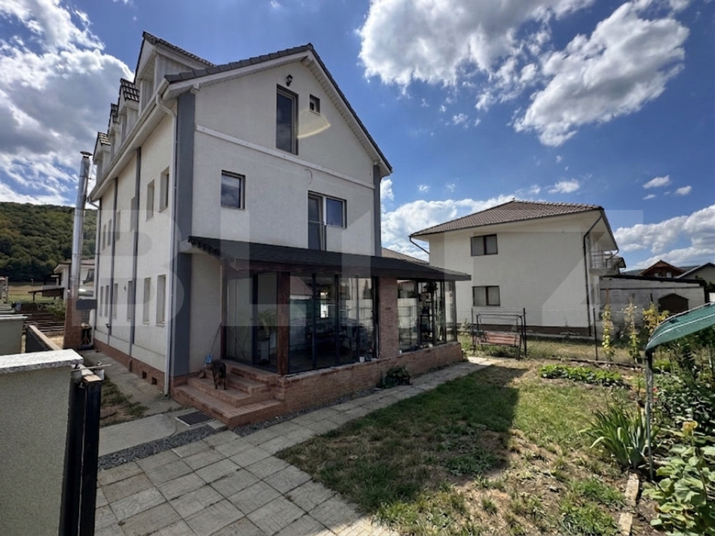 Casa in Gilau, 230 mp utili, 500 mp teren, panouri fotovolta
