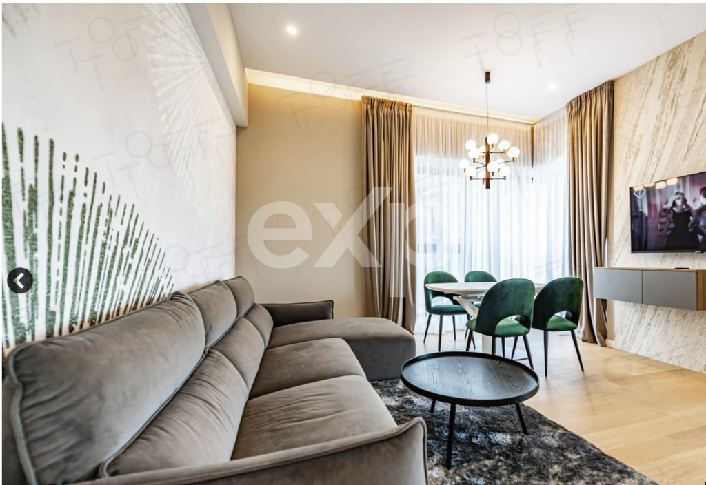 Apartament de vanzare 3 camere mobilat integral- One Verdi P