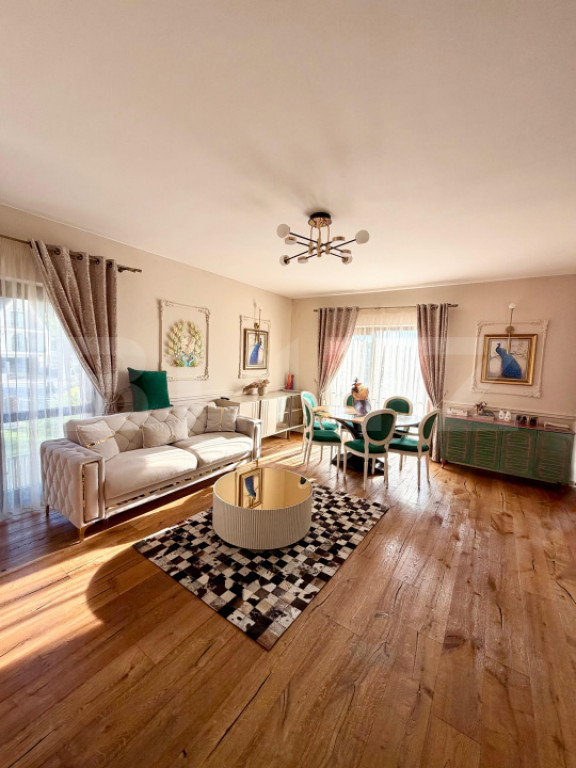 Penthouse 4 camere in Gruia | Terasa 43,97 mp | Garaj | Vila