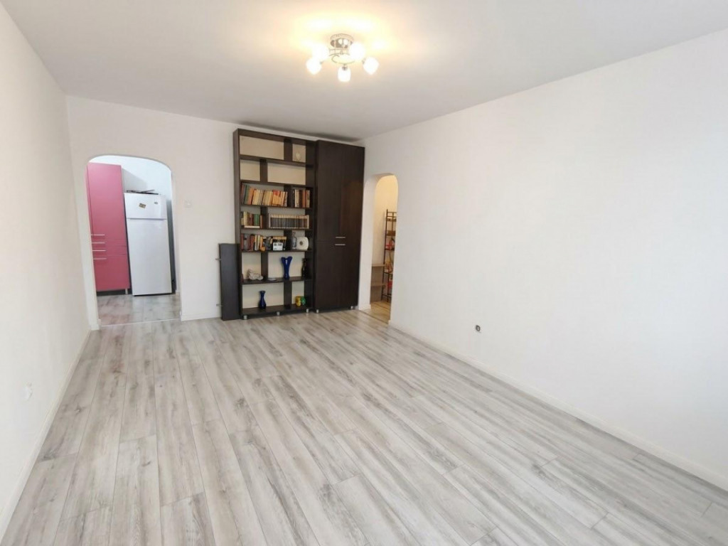 Apartament 3 Camere de vanzare in zona FAR - Constanța | D