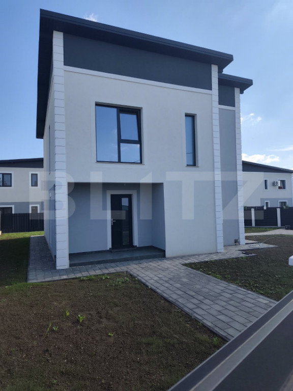 Proprietate premium cu casă in constie | Zonă Valea Lupulu