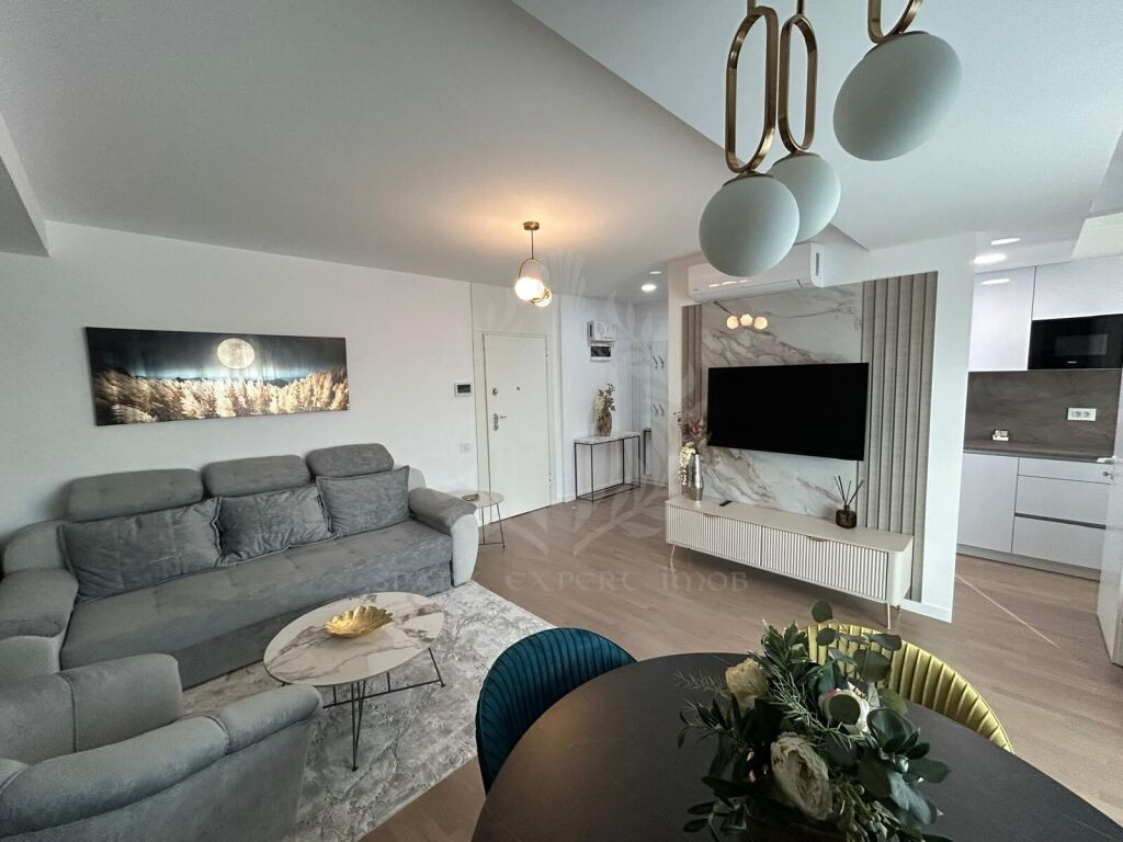 2 CAMERE // BUCEGI 12 // CENTRAL // APARTAMENT DE LUX
