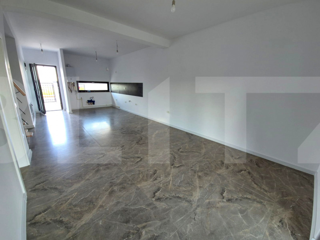 Duplex Modern cu 3 camere – Mosnita Noua