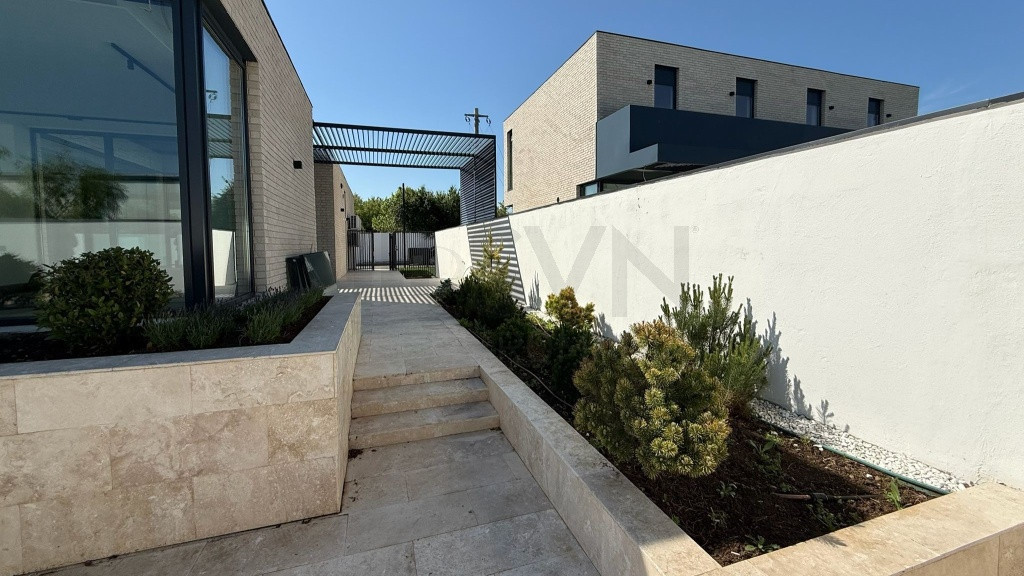Vila Exclusivista De l Corbeanca l Cartier Privat