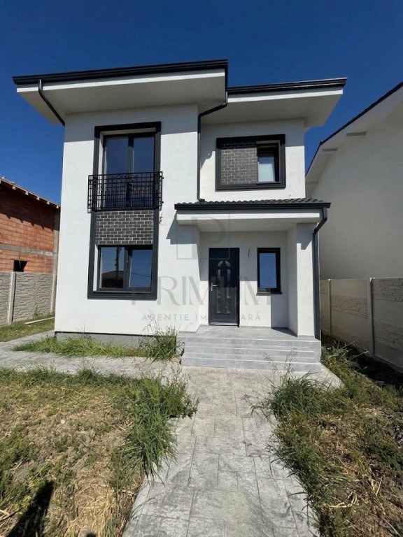 DUPLEX INDIVIDUAL - Despartit prin camera Tehnica - bucat