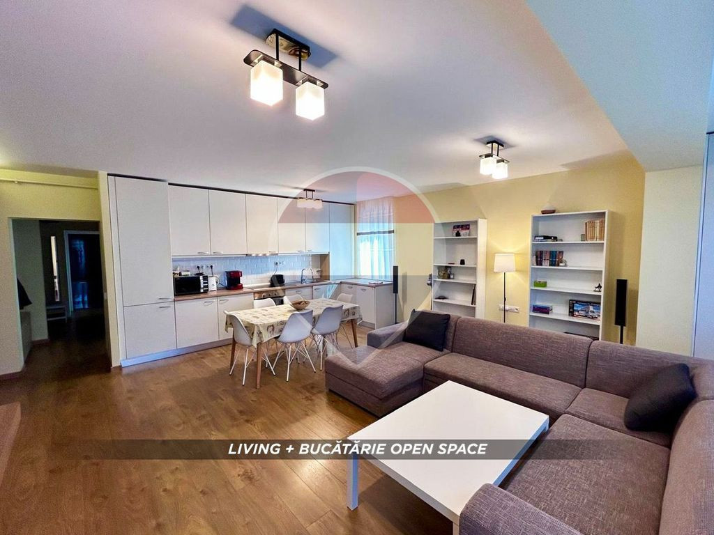 Apartament deosebit cu curte interioara privata – Zonă...
