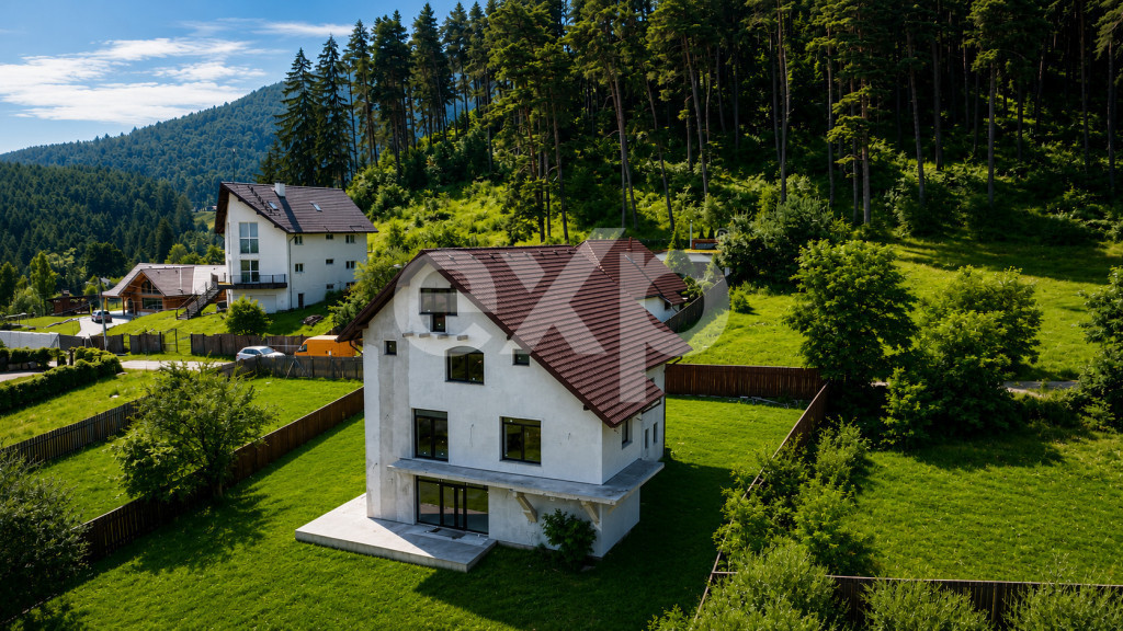 Vilă lângă pădure, cu vedere panoramică spre oraș | S?