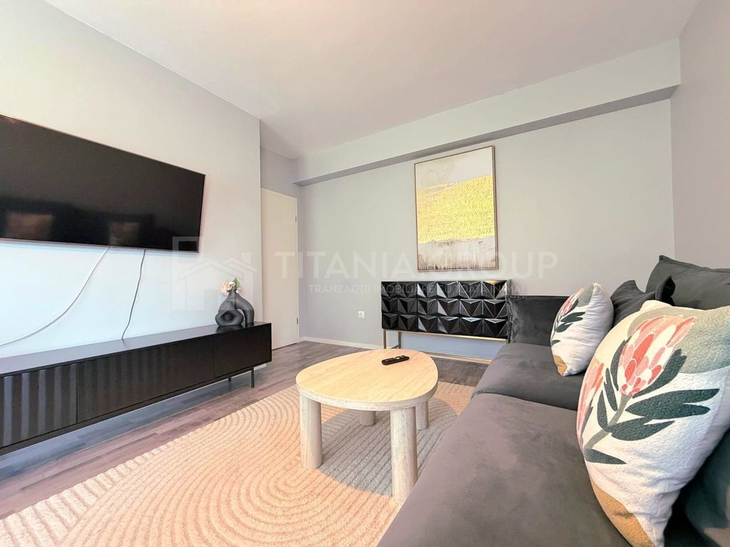 Apartament 2 camere decomandat, spatios - short/long term...